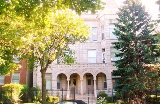 1451 West Belle Plaine Avenue - 1451 West Belle Plaine Avenue, Chicago, IL 60613