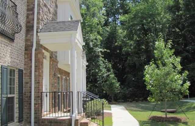 1940 Discovery Park Lane Gallery 3