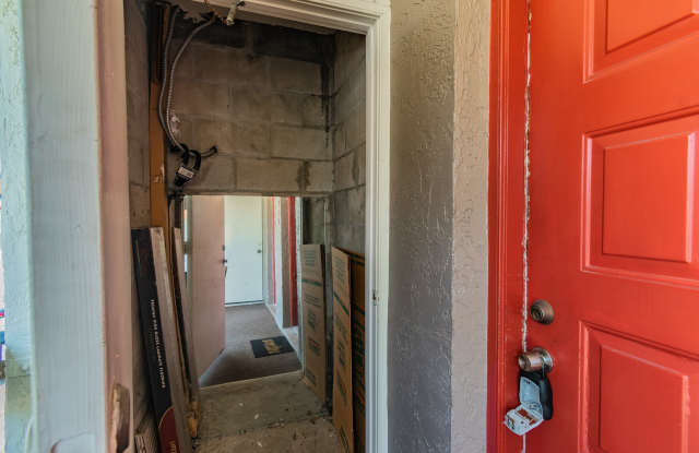 4875 W Mcelroy Ave Gallery 3