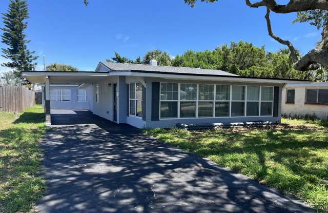 43 Alamanda Dr photos photos