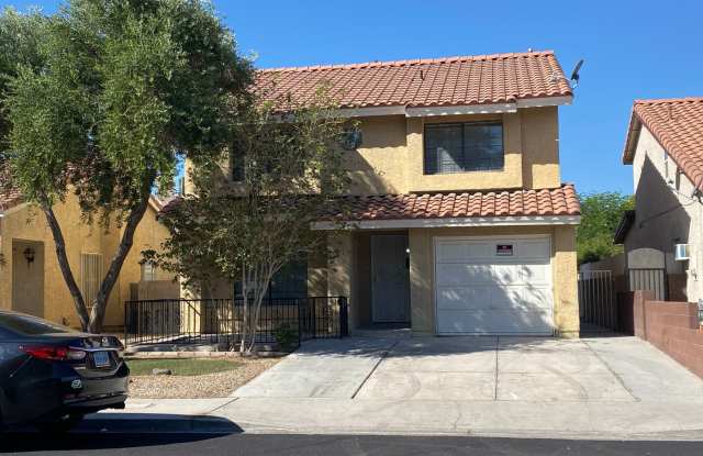 4-BEDROOM HOUSE. REMODELED KITCHEN-NO HOA! photos photos