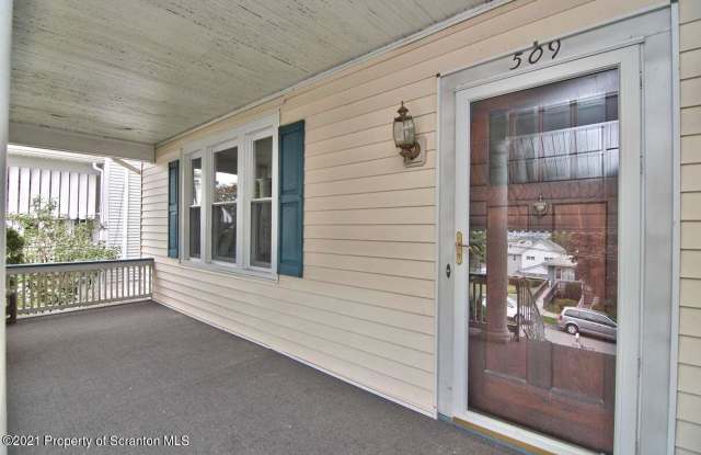 509 Crown Gallery 4