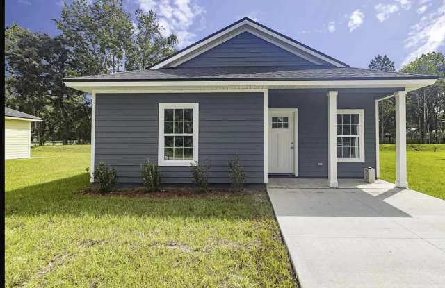 Welcome to this charming home located in the beautiful city of St. Augustine, FL photos photos