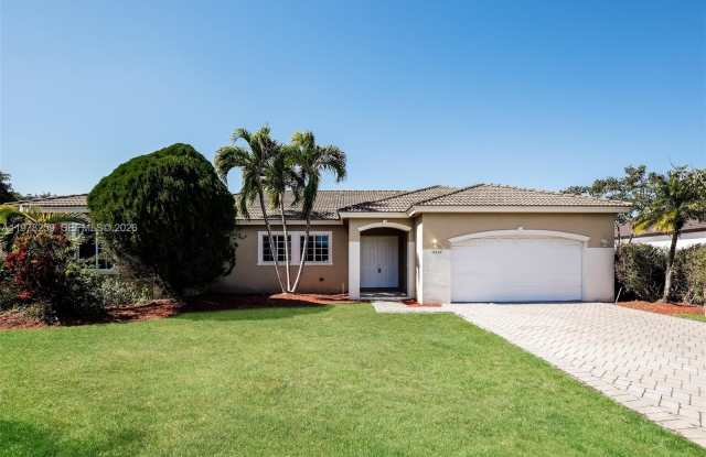 18686 SW 132nd Ave photos photos