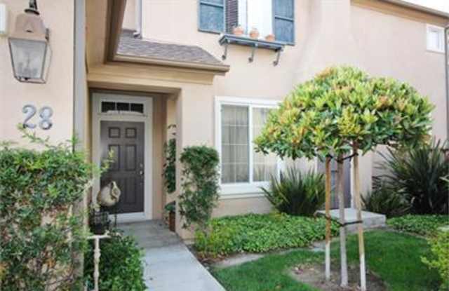 Ladera Ranch Home with Owned Solar  Resort-Style Amenities! $4,600/month | 3 Bed + Loft | 3 Bath | 1,850 sq. ft.* photos photos