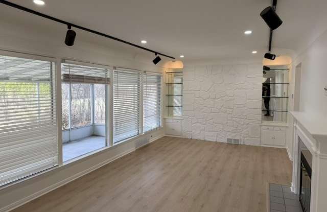 30475 Birchway Drive Gallery 4