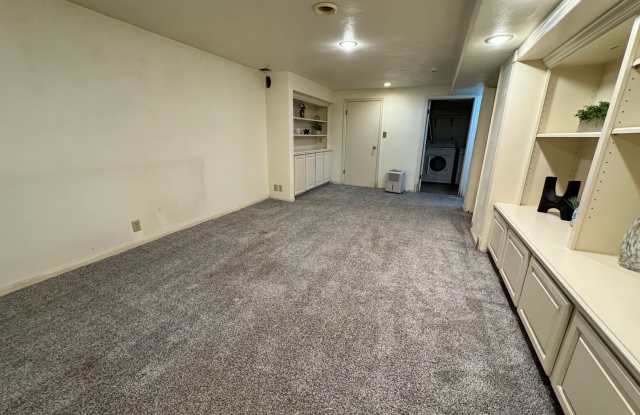 3 bed, 1.5 bath home for rent in West Waterloo Gallery 3