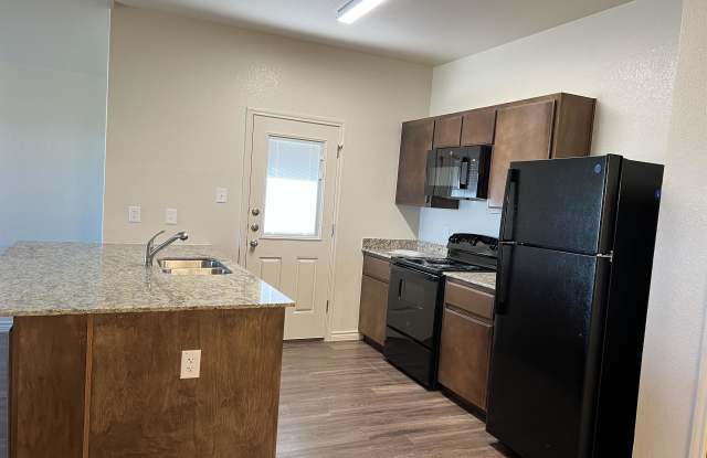 5904 Cordillera Drive - A Gallery 3
