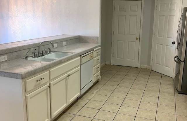 11120 Vista Ridge Drive Gallery 4