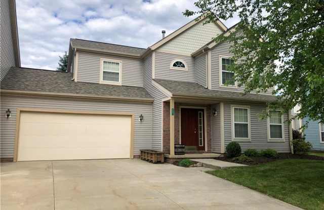 8697 Kingfisher Ln - 8697 Kingfisher Lane, Macedonia, OH 44056