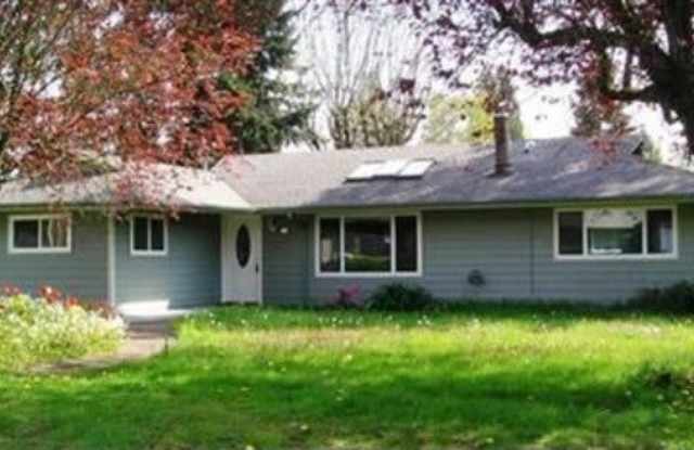 3 Bed 1 Bath Updated SFR in Renton Highlands photos photos