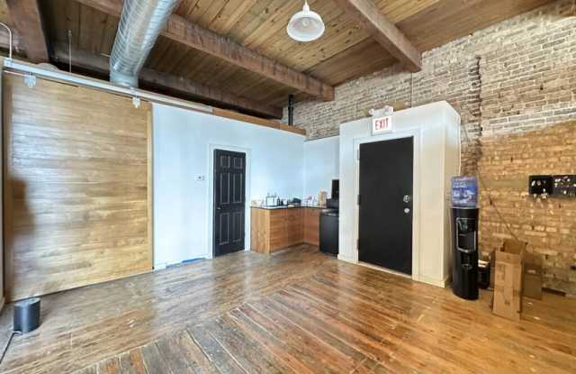 3122 Carroll Gallery 4