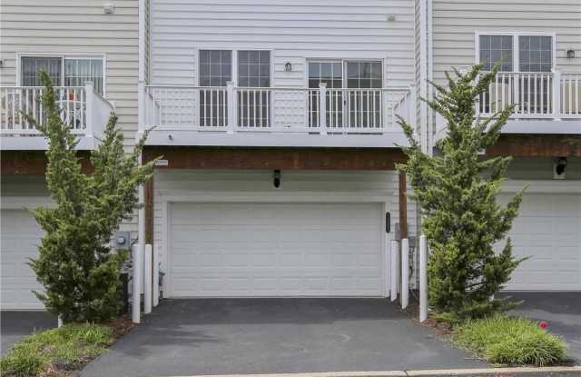 14855 POTOMAC BRANCH DRIVE - 14855 Potomac Branch Drive, Neabsco, VA 22191