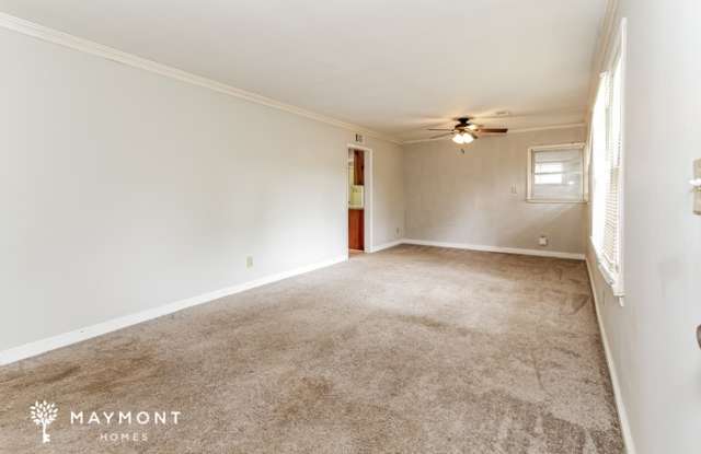 1007 High Point Road Gallery 3