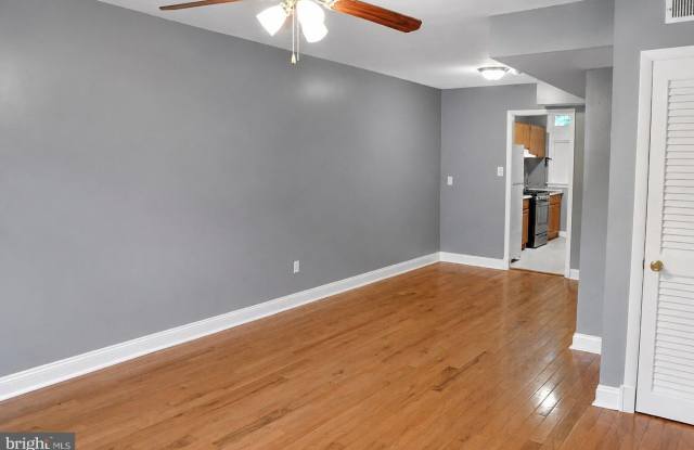 101 GALVESTON Place SW Gallery 3