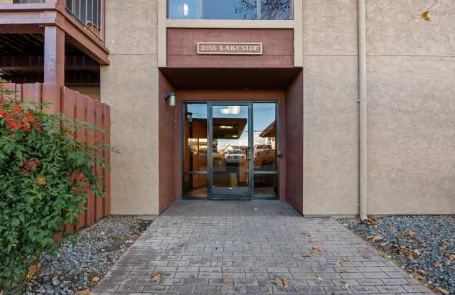 1 Bedroom condo 2955 Lakeside Dr unit 218 photos photos