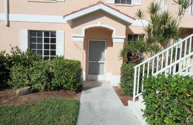 ***LELY RESORT***TWO WEEKS FREE RENT***2 BED/2 BATH***GOLF COURSE VIEWS***UPGRADED BATHROOMS AND COUNTERS***FIRST FLOOR UNIT***RARELY AVAILABLE*** photos photos