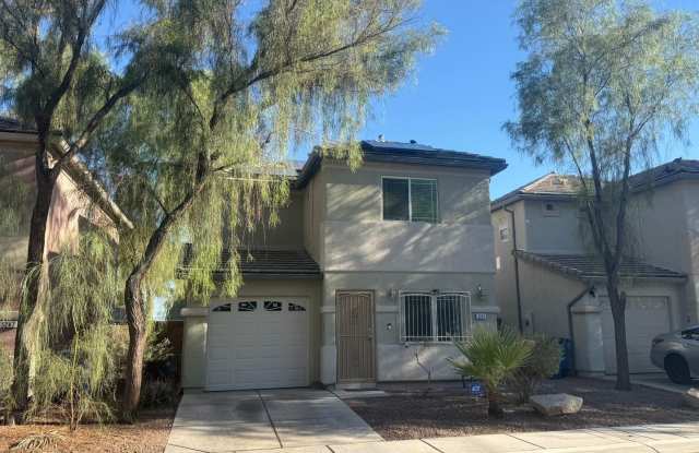 Charming home located near Nellis Blvd & Lake Mead Blvd photos photos