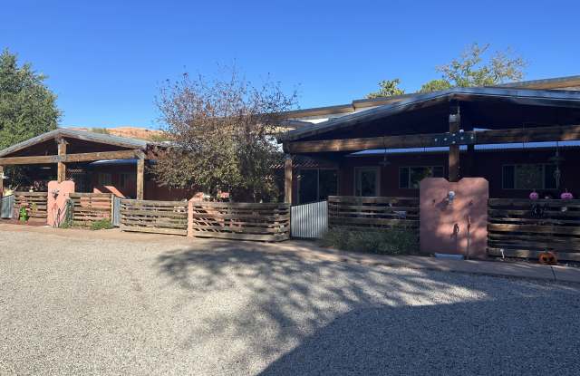 208 East 200 South - 1Suit 1-6 photos photos