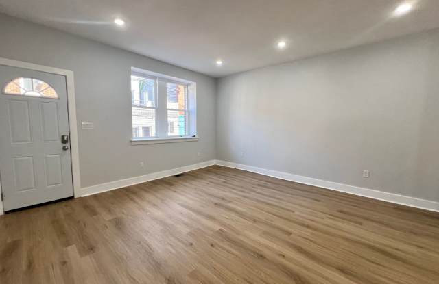 Renovated 3BR/1.5bath House in South Philly! Gallery 3