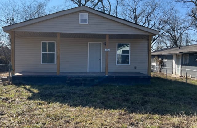 2010 Appling St photos photos