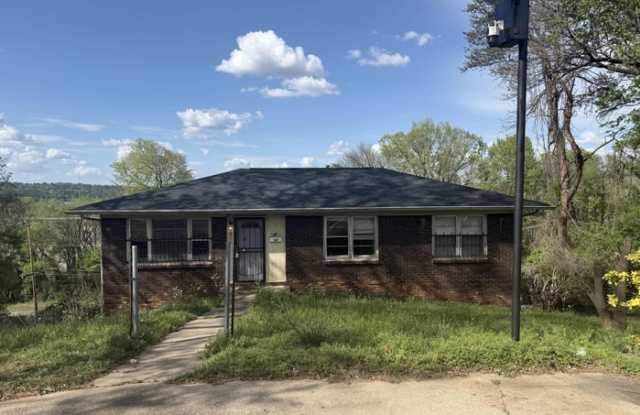 1816 Doman Circle photos photos