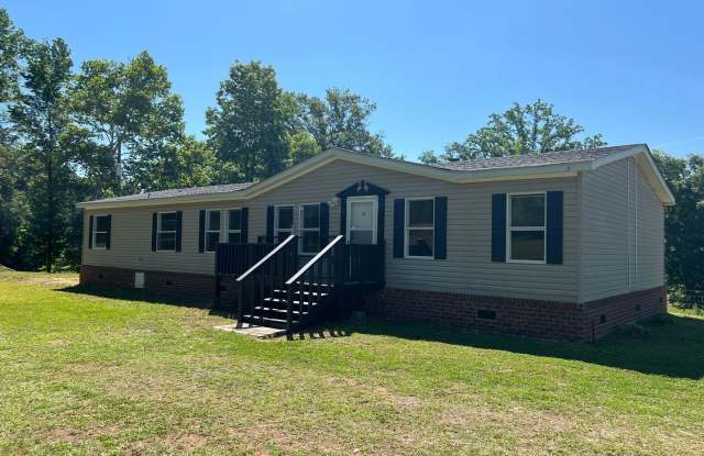 Nice 3 Bedroom 2 Bath Available Now! Schedule your tour and Apply today! photos photos