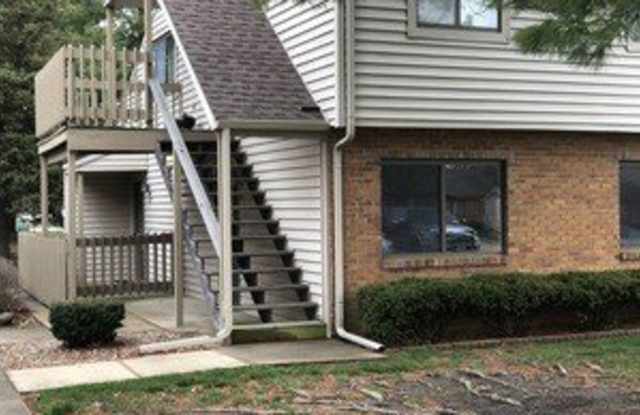 1613 Lyndhurst Drive unit: A photos photos