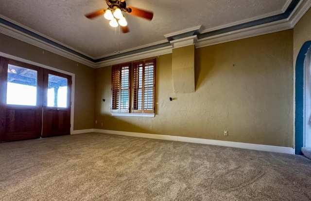 This Phenomenal 3 bed 2 1/2 bath in Jerome - Contact Property Pros Property Management Gallery 3