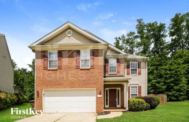 7 Elderbush Court - 7 Elderbush Court, Greensboro, NC 27405