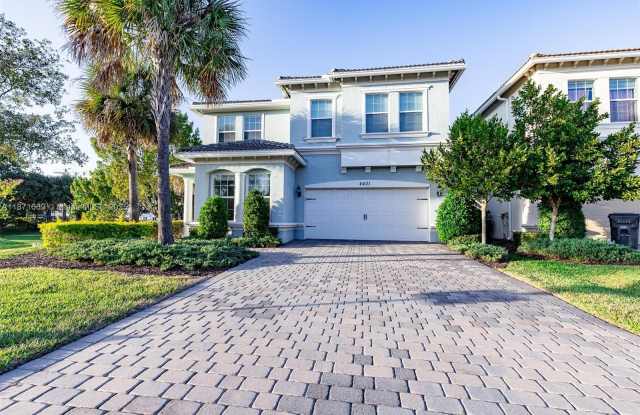 4401 Large Leaf Ln - 4401 Large Leaf Lane, Hollywood, FL 33021 4401 Large Leaf Ln - 4401 Large Leaf Lane, Hollywood, FL 33021