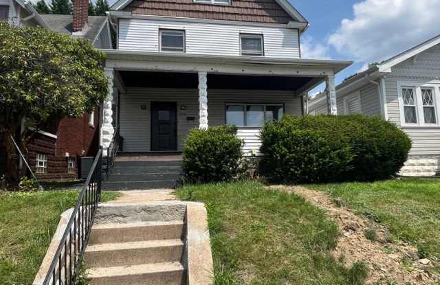 Spacious 5BR 2BA home in Arnold photos photos Spacious 5BR 2BA home in Arnold photos photos