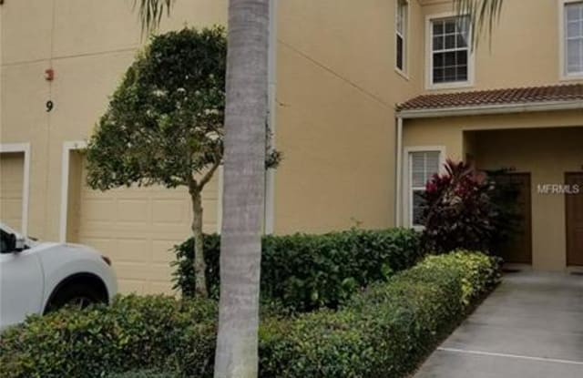 3661 PARKRIDGE CIRCLE - 3661 Parkridge Cir, Sarasota County, FL 34243