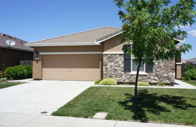 stop right here ! - 1227 Marisol Drive, Manteca, CA 95337