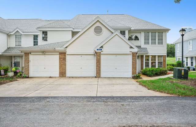 Ground Floor 2 Bed / 2 Bath with New Flooring photos photos