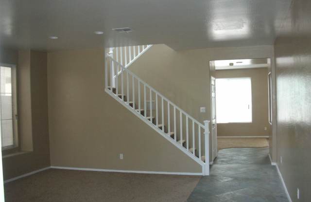 3329 W HONOR Court Gallery 3