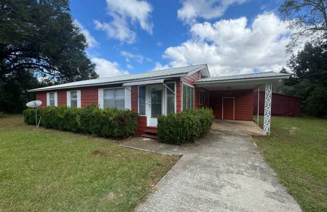 Cute Frame Home in Grand Ridge, Florida photos photos