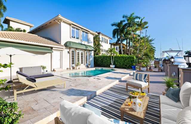 413 Coconut Isle Drive Gallery 4