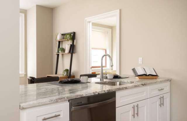1420 Chestnut Gallery 3