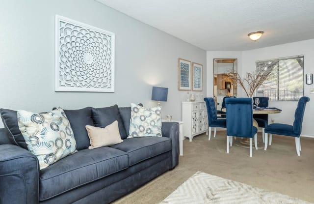 La Estancia Apartments Gallery 3