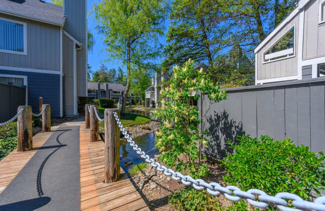 Woodlake Apartments photos photos