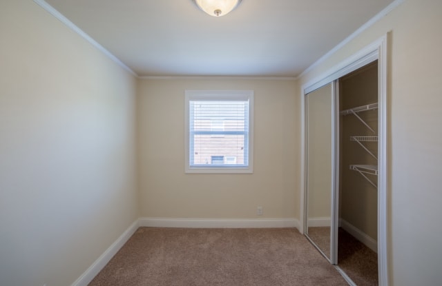Indiana Flats and Townhomes photos photos