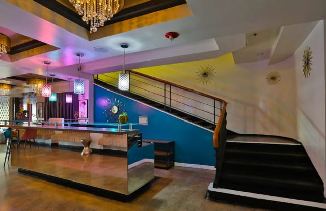 The Blackstone Apartments Gallery 4