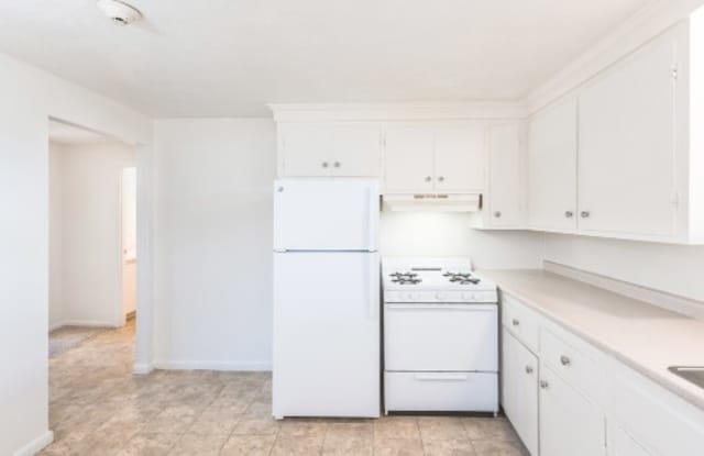 Apartments at Remington Pond Gallery 2