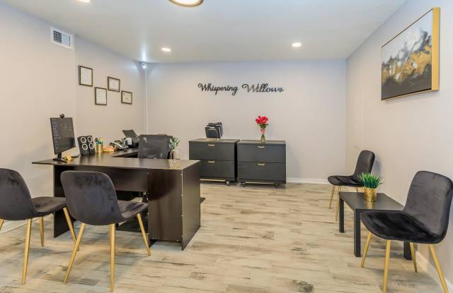 Whispering Willows Gallery 4