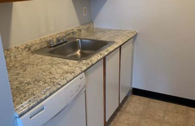 Manhattan Square Apartments Gallery 2