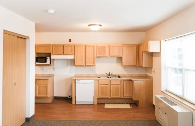 Becher Terrace - Senior Housing Gallery 2