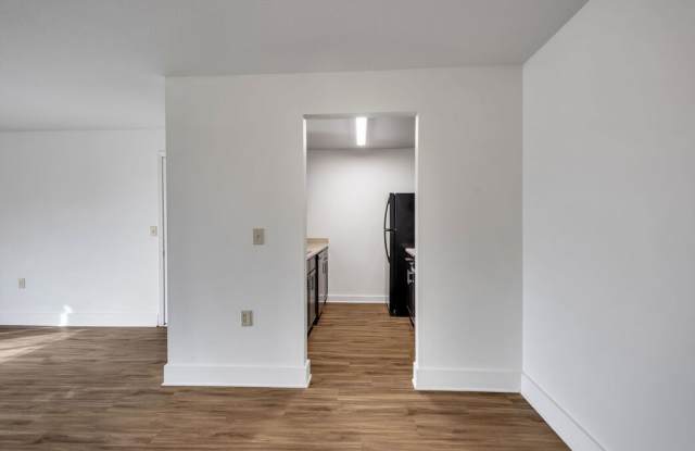 Hauenstein Hills Apartments I & II - Affordable Housing Gallery 2