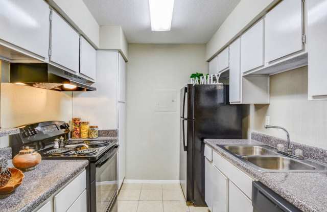 Glen Cove Apartments photos photos