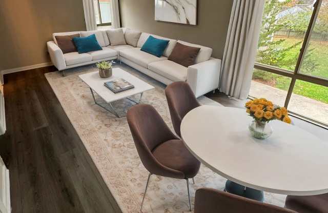 Towne Crest Apartments Gallery 4